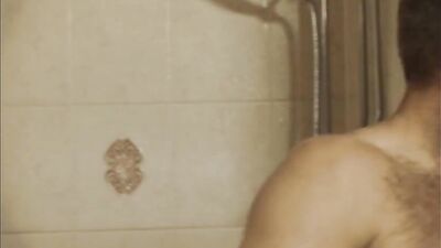 Tom Wolfe - Hairy macho man - gay porn video