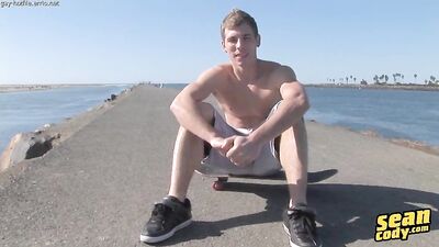 SC0947 - Tommy - gay porn video