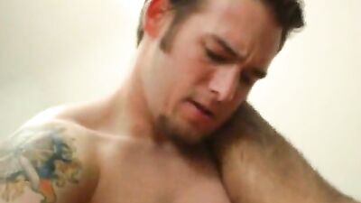 Reed Hartley & Ryan Andrews - gay porn video