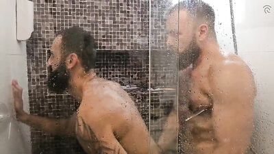 Hot kitchen fuck with Eli Barcellos - gay porn video