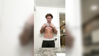 Evan VanderZanden - Gay porn video (39)