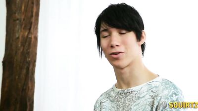 Squirtz - Daniel Tanner - gay porn video