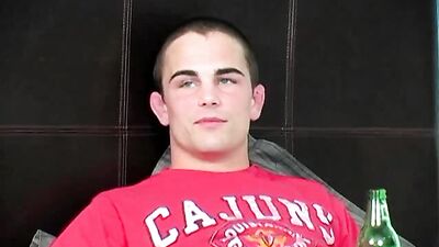 Nolan Handjob - gay porn video