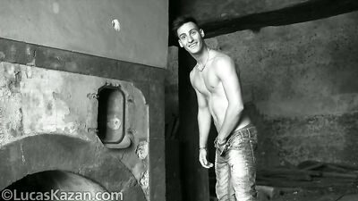 LucasKazan - Samuele Mistro - gay porn video
