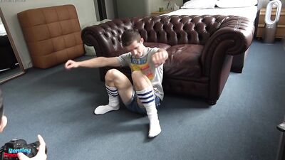 Brad Hunter stripped down to his socks - gay porn video