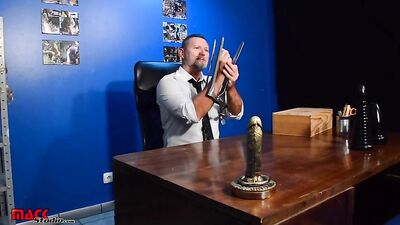 Mack Manus - used Deliquent - gay porn video