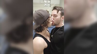 Zalthy Eduell Evindur - In the fitting rooms of a shopping mall - gay porn video