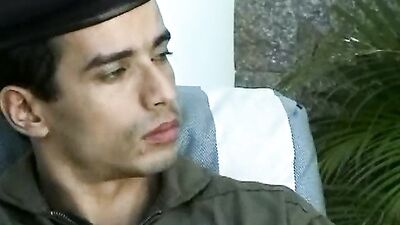 Diego de Torres - Le solo de ce militaire bresilien (tbm) - gay porn video