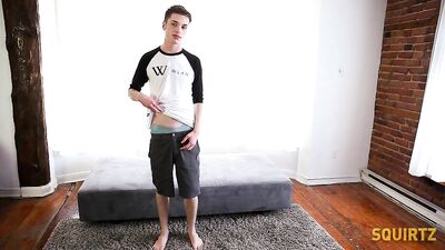 Squirtz - Kyle Fitzmorris - gay porn video