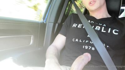 OnlyFans - Timothy Champagne - Jerking off in my buddys car