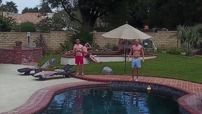 Fans - Behind The Scenes Hangout With Jack Hunter After Mountain Sex - gay porn video