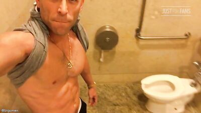 Fans - Cancun Airline Employee Gives Cory Bathroom Stall BJ - gay porn video
