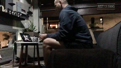 2018.11.9 - Big C Goes Ass To Mouth With A New Amateur Fan