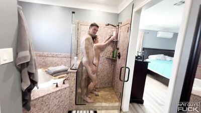 Mike Jebbs Load Explodes on Luna Lovehards Ass After a Wild Ride - gay porn video