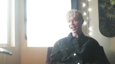 Cooper Bently Screws LilDrew - gay porn video