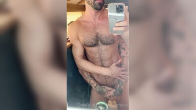 Fans - LazzaratoXXX - gay porn video (78)
