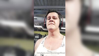 Fans - The Lyon King - gay porn video (126)