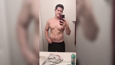 Fans - The Lyon King - gay porn video (102)
