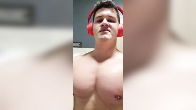 Fans - The Lyon King - gay porn video (94)