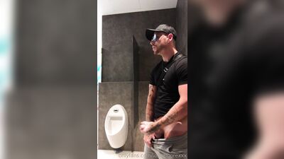 Fans - Josh Moore - Busting my nut out in the open in a public bathroom in Madrid - gay porn video