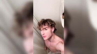 Fans - Hazel Hoffman - free gay porn (170)