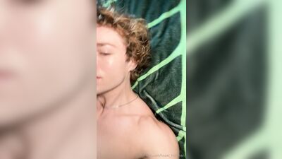 Fans - Hazel Hoffman - free gay porn (229)