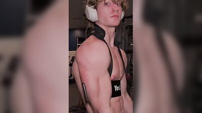 Fans - Hazel Hoffman - free gay porn (203)