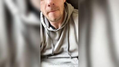 Fans - Big Mike - gay porn video (56)