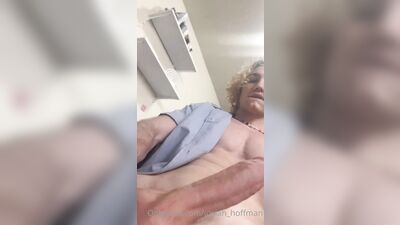 Fans - Hazel Hoffman - free gay porn (395)
