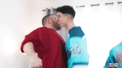 Straight Hockey Bros - Vincent O'Reilly & Cole Black - gay porn video