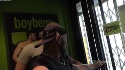 Enzo Rimenez Neron - Enzo Rimenez fucked hard by the sexy Neron - gay porn video