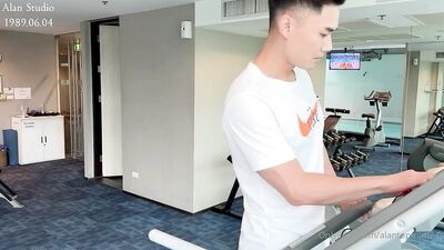 Fans - alantopman2 0 hailijiang - Flirting a Muscle Guy in the Gym - gay porn video