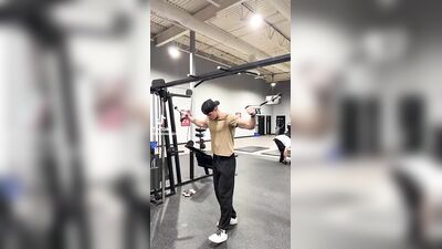 Hunks and Jocks Gay Porn (204)