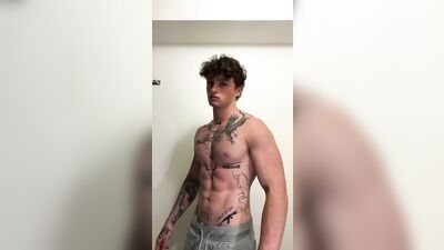 Hunks and Jocks Gay Porn (23)