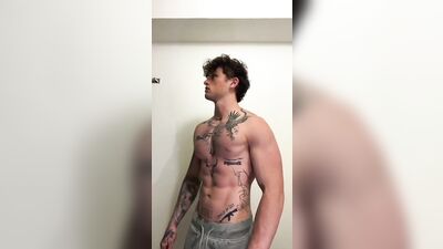 Hunks and Jocks Gay Porn (23)