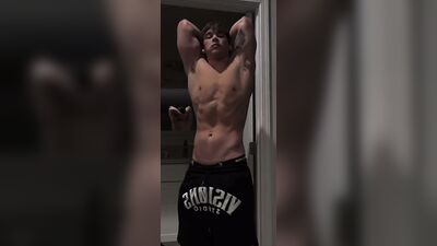 Hunks and Jocks Gay Porn (34)