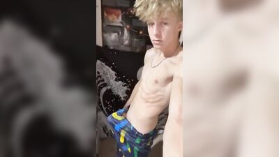 Hunks and Jocks Gay Porn (233)