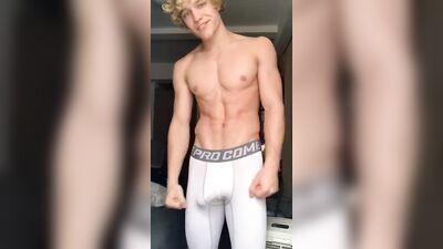 Hunks and Jocks Gay Porn (491)