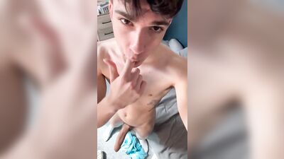 Hunks and Jocks Gay Porn (140)
