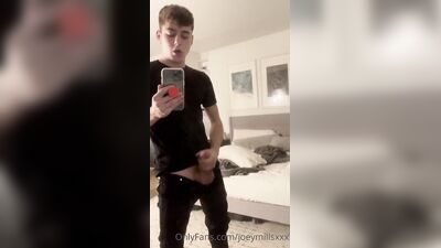 Hunks and Jocks Gay Porn (261)