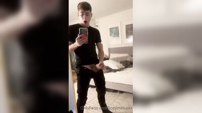Hunks and Jocks Gay Porn (261)