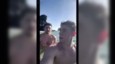 Gay Ameture Porn (19)