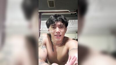 Hunks and Jocks Gay Porn (421)