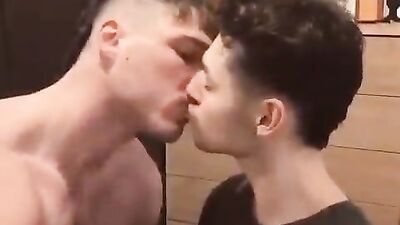 Hunks and Jocks Gay Porn (287)
