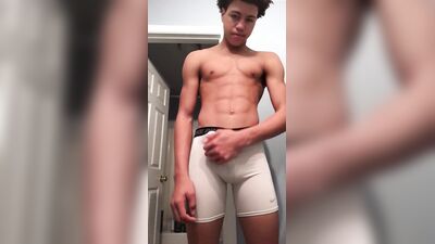 Hunks and Jocks Gay Porn (466)
