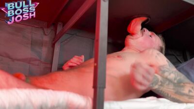 Fun Time at the Glory Hole (2)