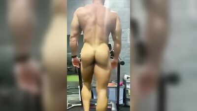 Hunks and Jocks Gay Porn (118)