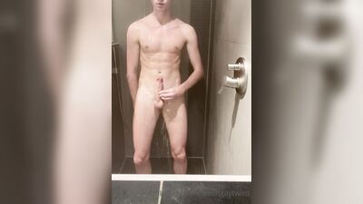 Fans - Czechgaytwins (231)