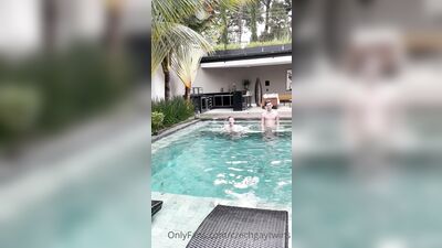 Fans - Czechgaytwins (129)