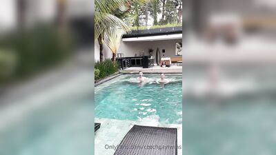 Fans - Czechgaytwins (129)